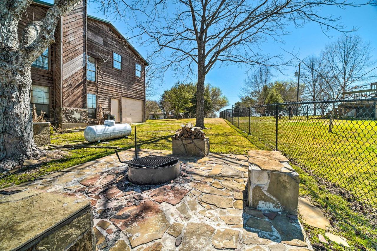 Family Home With Boat Dock, Fire Pit And Balcony Trinity ภายนอก รูปภาพ